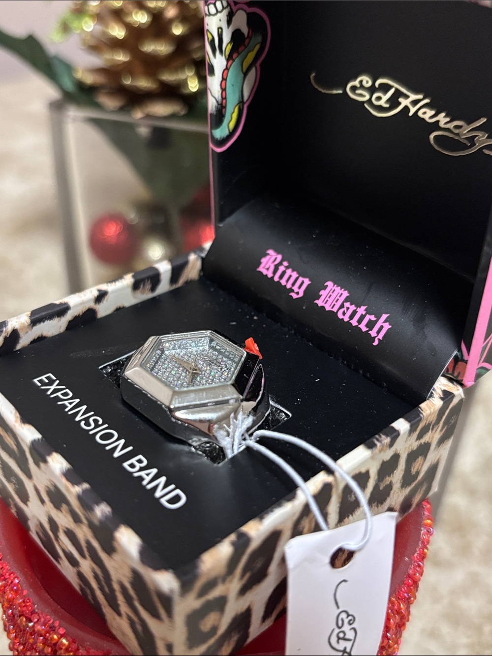 Ed Hardy NWT Ring Watch With Crystals - Picture 2 of 7